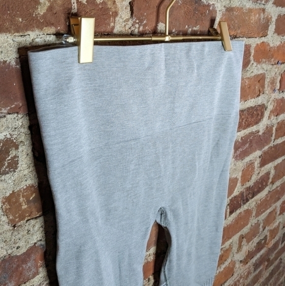 BLANQI Medium Gray Maternity Compression Leggings - Picture 2 of 12